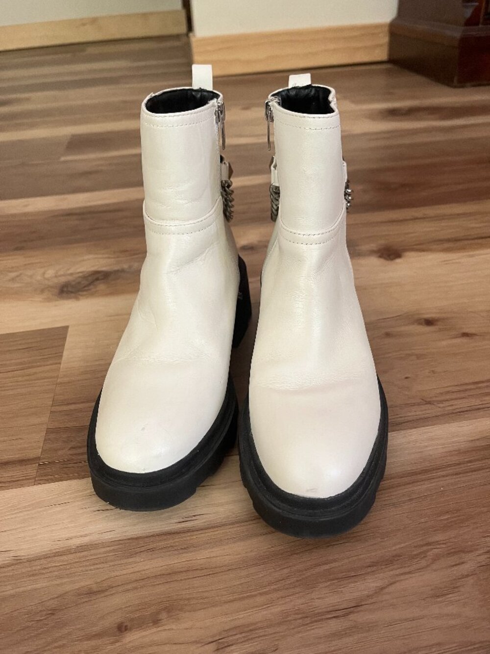 Marc Fisher Womens Boots 7m